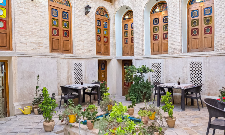 رزرو اقامتگاه سنتی سپهری (اتاق دو تخته)
