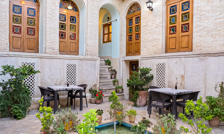 رزرو اقامتگاه سنتی سپهری (اتاق دو تخته)