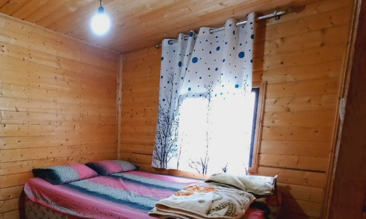 اجاره کلبه تکخوابه جنگلی شیروان 1