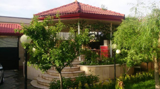 ویلا دو خوابه باغ آرین