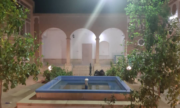 رزرو بوم گردی هفت خوابه دولت آباد