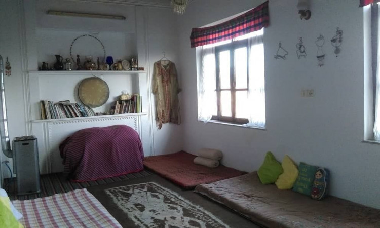 بوم‌گردی گته گلی خانه رامسر