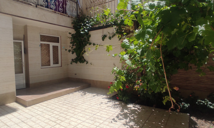 اجاره آپارتمان مبله همکف با حیاط اختصاصی بام ایران