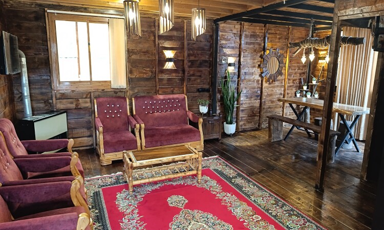 كوخ دوبلكس مع جاكوزي في قرية فاشيمسيرا