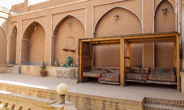 رزرو اقامتگاه سنتی ثنا (اتاق سه تخته - دبل و سینگل)