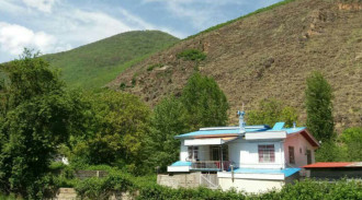 اجاره ویلا لب رودخانه شیرازی ( طبقه دوم )