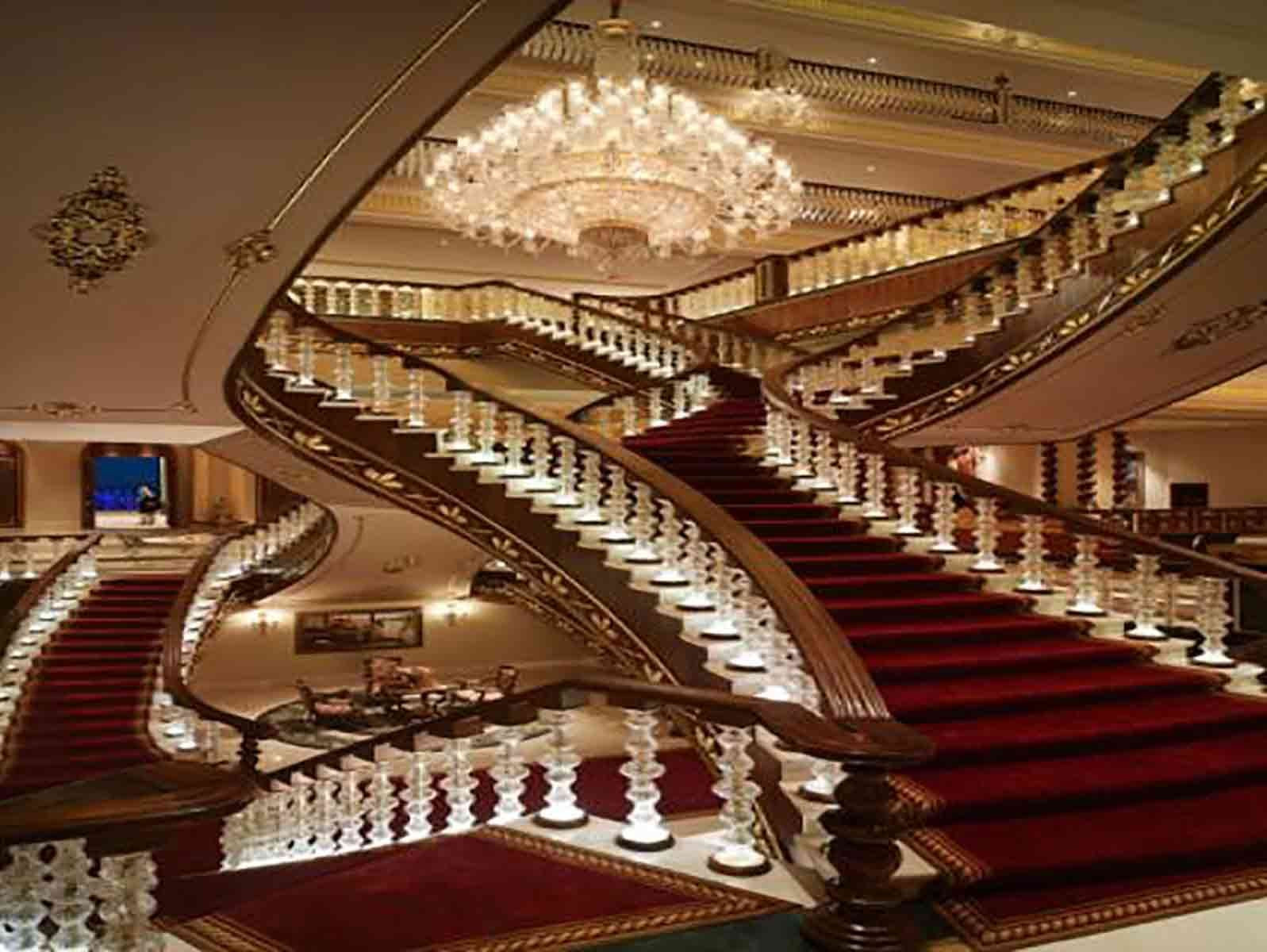 رزرو هتل قصر طلایی مشهد (کیدز سوئیت)
