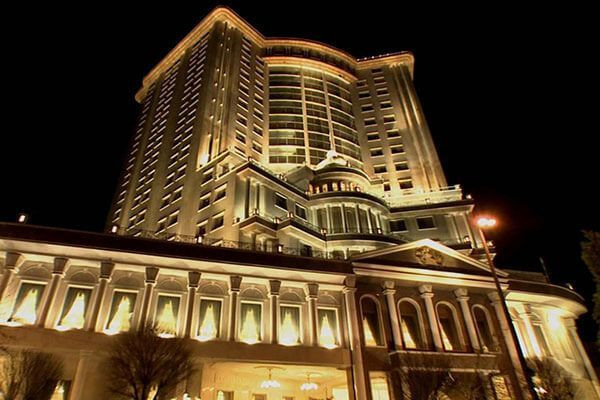 رزرو هتل قصر طلایی مشهد (کیدز سوئیت)