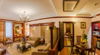 حجز فندق مشهد القصر الذهبي (الجناح الإمبراطوري 2)