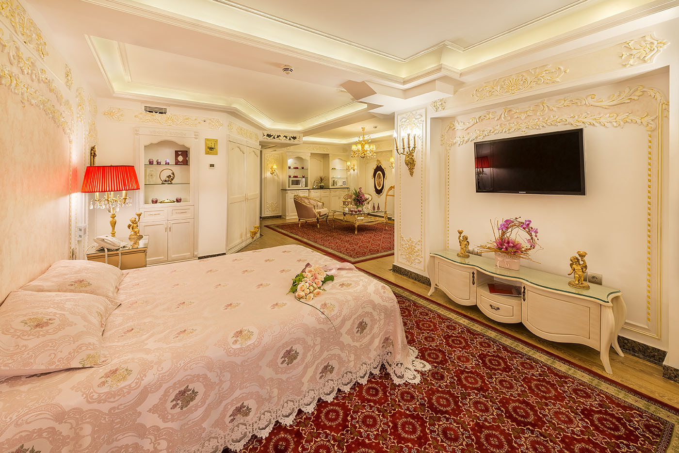 رزرو هتل قصر طلایی مشهد (پرنسس رویال)