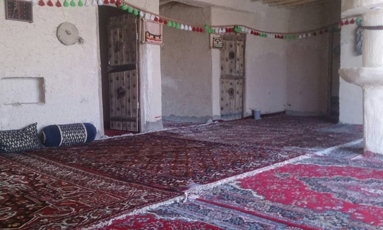 بوم گردی پاپیلا - اتاق کنار