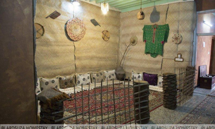 رزرو اقامتگاه بوم گردی لرد سوزا (کارپایی)