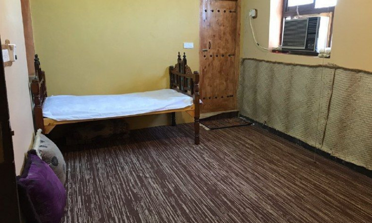 رزرو اقامتگاه بوم گردی لرد سوزا (کارپایی)