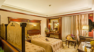 حجز فندق مشهد القصر الذهبي (جناح جونيور 4)