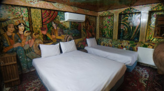 رزرو بوم گردی لوتوس سه تخته 2