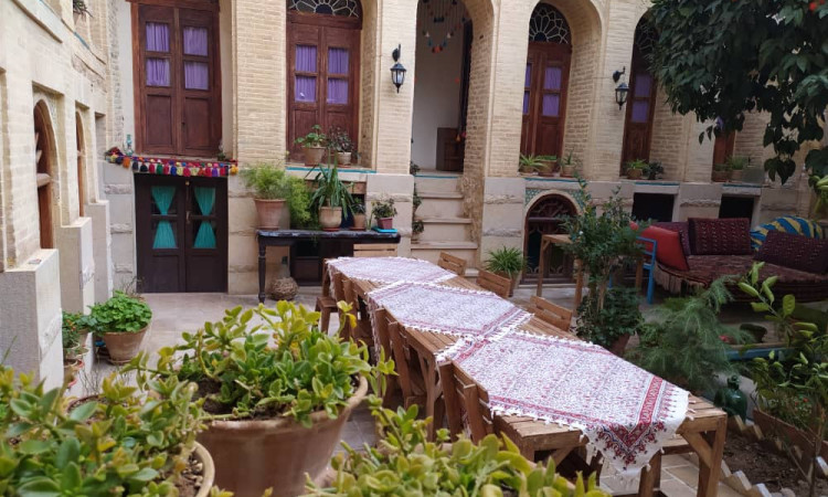 رزرو بوم گردی لوتوس سه تخته 2