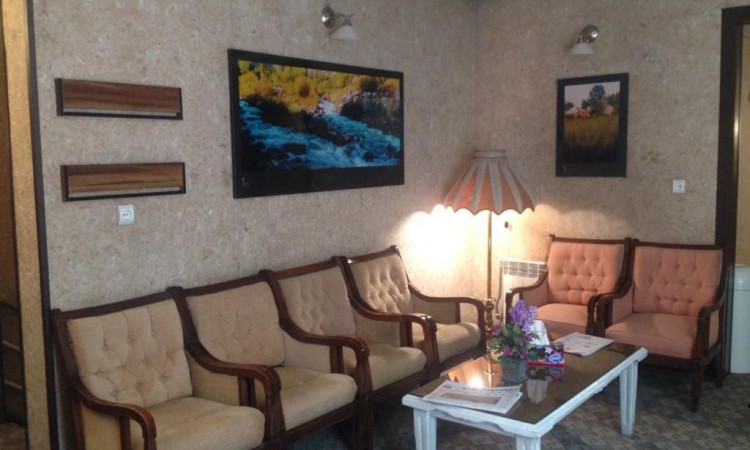 مهمانپذیر ابریشم سه تخته(دبل+سینگل)