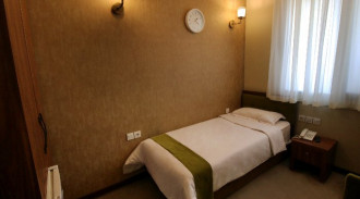 فندق مينو نجمتين ، غرفة نوم واحدة