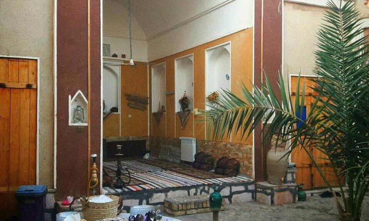 رزرو اقامتگاه بوم گردی نگارین (اتاق 4 نفره)