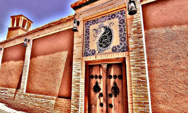 رزرو اقامتگاه یاسمین راهب (سوییت بالا)