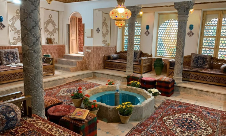 هتل سنتی سهروردی (اتاق ملاصدرا)