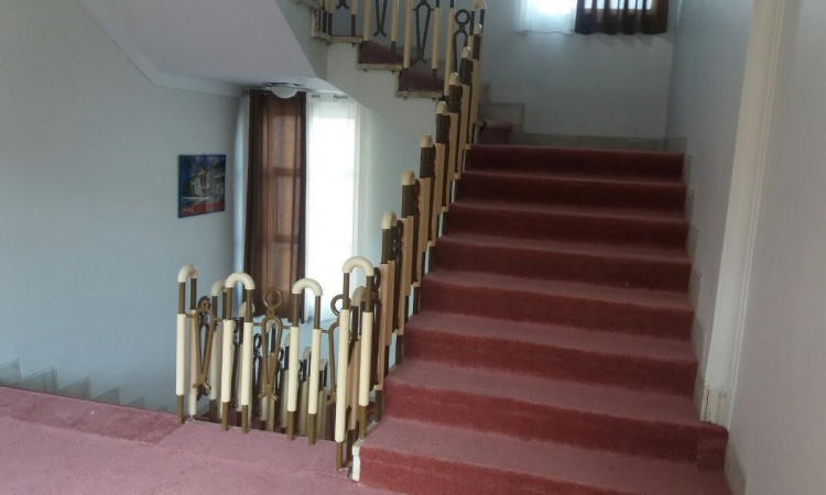 هتل جهانگردی علیصدر - اتاق سه تخته