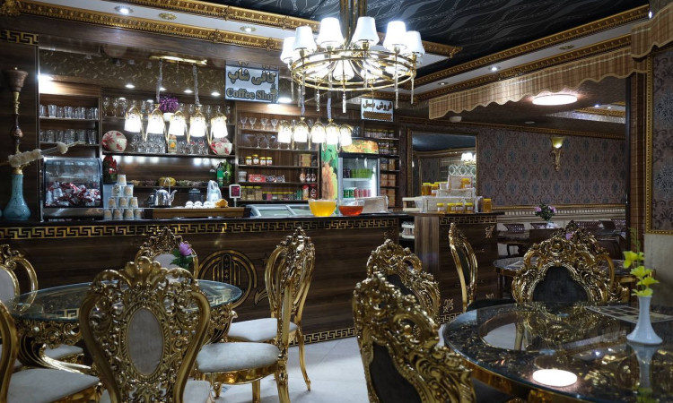 حجز فندق 4 نجوم في بستان - سريرين ملكي