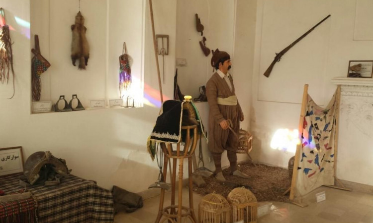 هتل چهار ستاره شادی- یک تخته