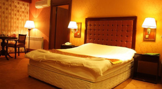 هتل چهار ستاره شادی- 2 تخته (دابل)