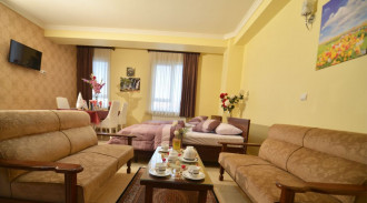 رزرو هتل آپارتمان استقبال دو تخته (1دابل)