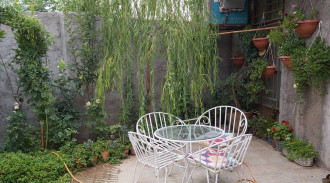 اجاره واحد مبله حیاط دار در ماهان