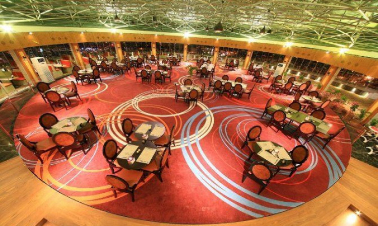 فندق شيراز 5 نجوم - غرفة نوم واحدة ، 4 غرف نوم