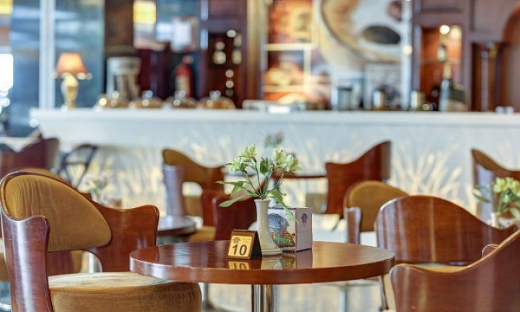 فندق شيراز 5 نجوم - غرفة نوم واحدة ، 4 غرف نوم