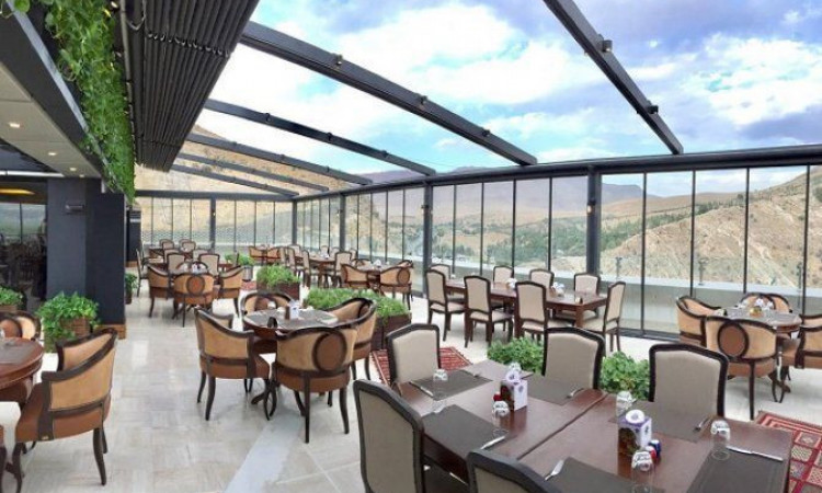 فندق شيراز 5 نجوم - غرفة نوم واحدة ، 4 غرف نوم