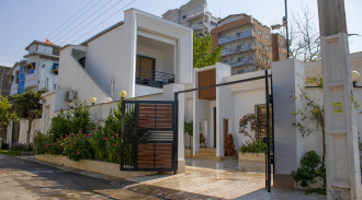 اجاره ویلا 4 خوابه استخرآبگرم پلاک اول دریا