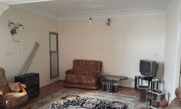 اجاره ویلاحیاط دار دربستی خلخال