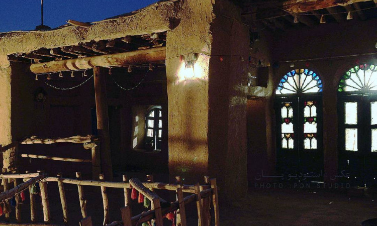 رزرو بوم‌گردی مزداگرد همدان (اتاق سه)