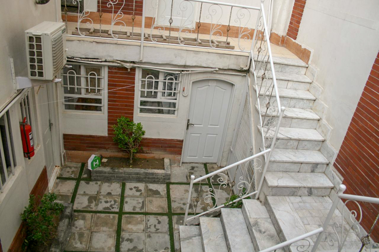 اجاره آپارتمان ارزان نزدیک حرم (5 تخته)