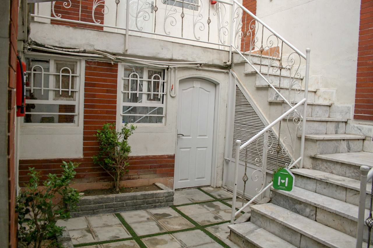 اجاره آپارتمان ارزان نزدیک حرم (5 تخته)