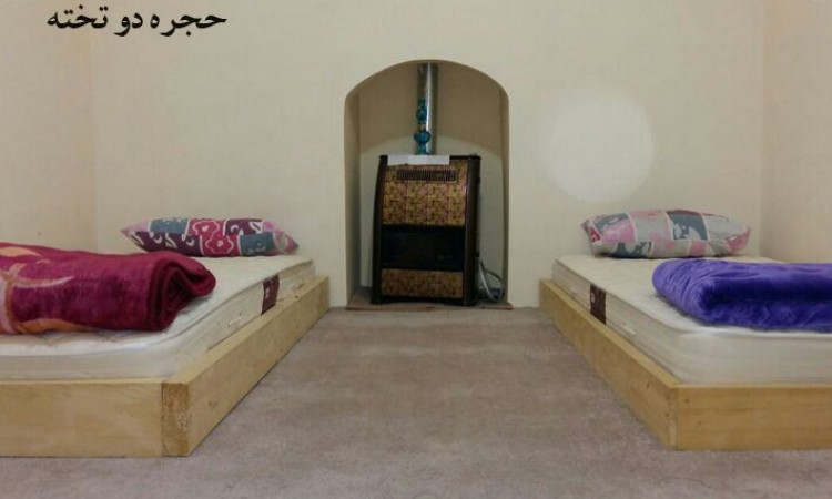 بومگردی ده‌نمک سه تخته ویژه