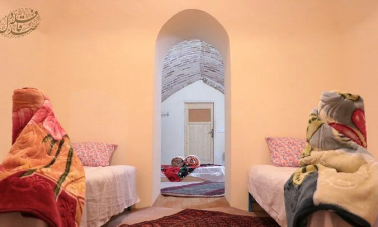 بومگردی ده‌نمک سه تخته ویژه