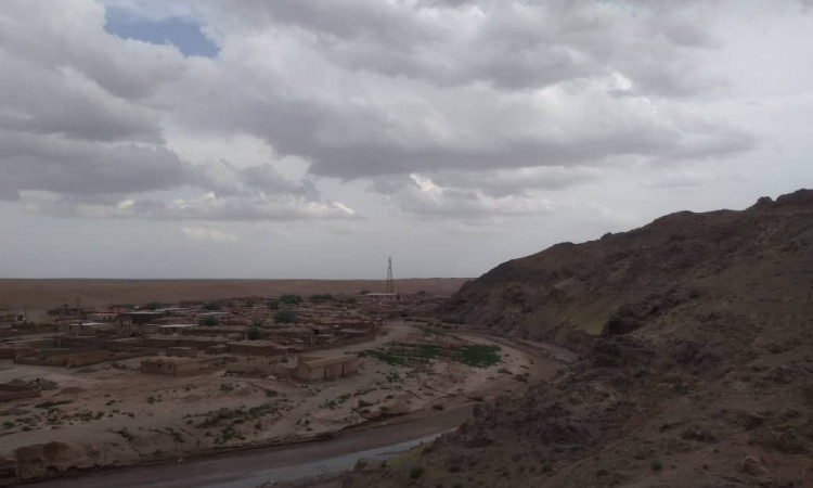 بوم گردی فانوس کویر هفت نفره