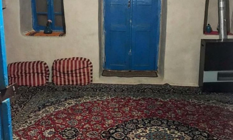 بومگردی ابریشم اتاق چهار تا شش نفره