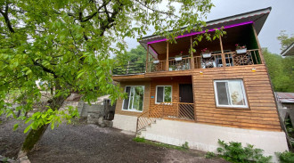 جاكوزي كوخ خشبي خشبي مع جاكوزي في ماسال