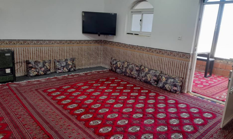 اجاره ویلاسه خوابه با بهارخواب در پاقلعه
