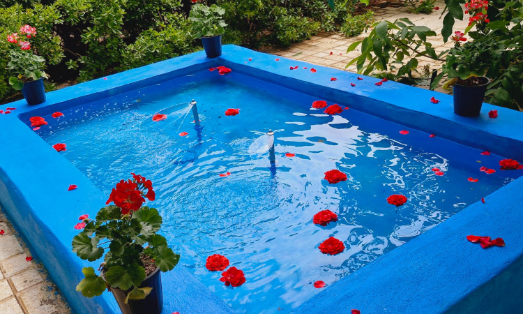 اجاره ویلای دورهمی 1 با استخر آبگرم سرپوشیده کردان