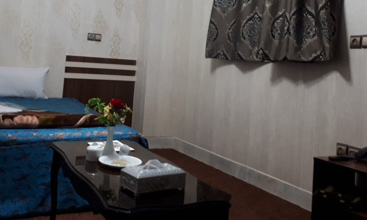هتل آپارتمان فردوس سه نفره