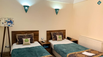 رزرو هتل سنتی فیروزه (اتاق دو تخته)