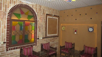 اجاره آپارتمان یک خوابه مبله سنتی میبُد