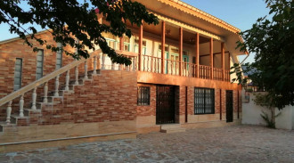 اجاره بهار خواب پس از باران نیاکو